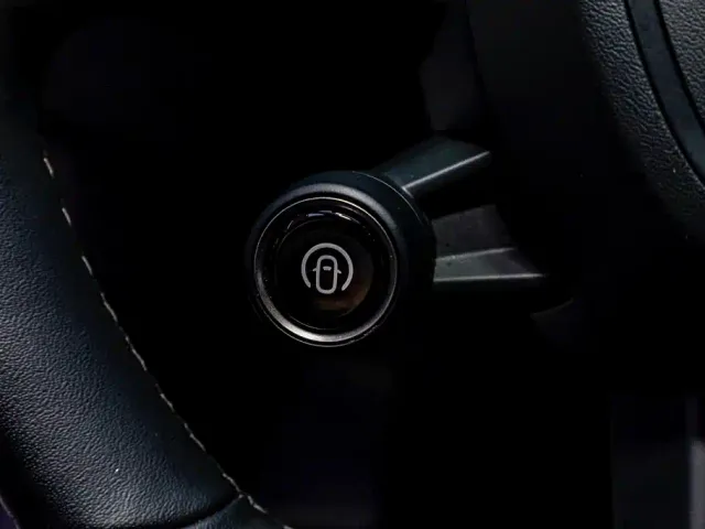Xiaomi SU7 — Фото автомобиля 16