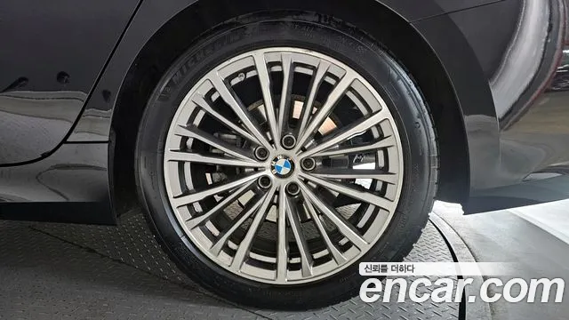 BMW 3-Series 3 серия (G20) 320i Luxury — Фото автомобиля 21