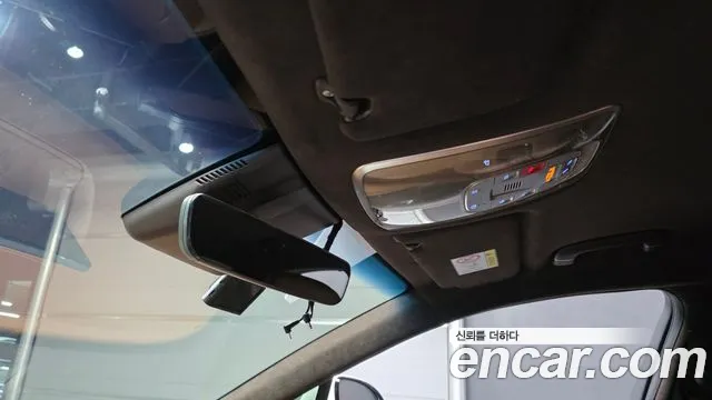 Genesis G80 Бензин 2.5 турбо 2WD — Фото автомобиля 27