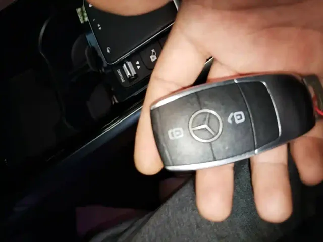 Mercedes-Benz GLB-Class — Фото автомобиля 8