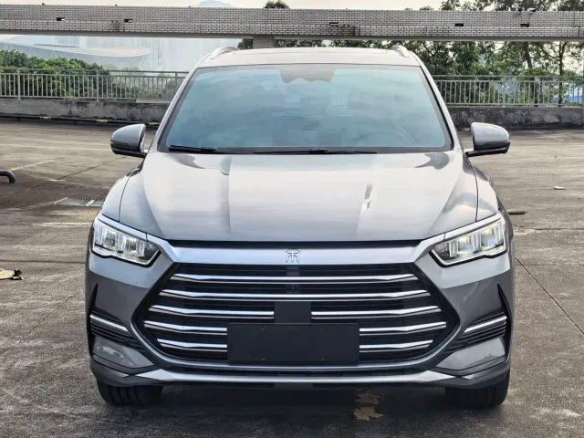 BYD Song Pro — Фото автомобиля 2