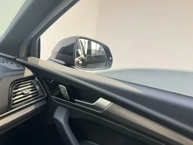 Audi Q5L — Фото автомобиля 14