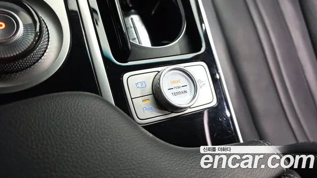 Genesis GV80 — Фото автомобиля 29