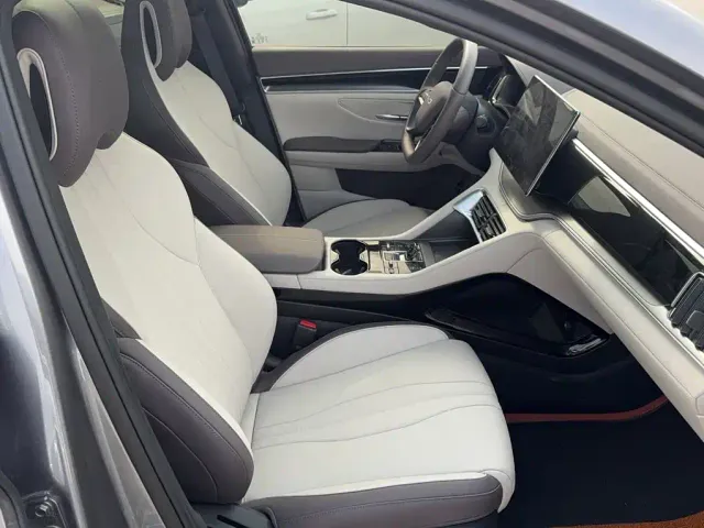 BYD Song PLUS — Фото автомобиля 20