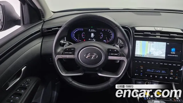 Hyundai Tucson Tucson (NX4) Бензин 1.6 турбо 2WD — Фото автомобиля 13