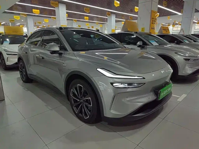 Onvo L60 — Фото автомобиля 3