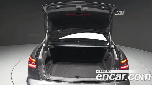 Audi A6 C8 — Фото автомобиля 26