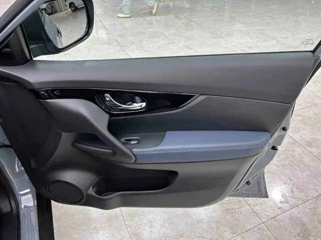 Nissan X-Trail — Фото автомобиля 18