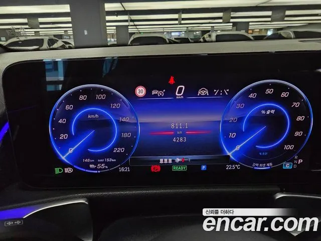 Mercedes-Benz EQB X243 — Фото автомобиля 8