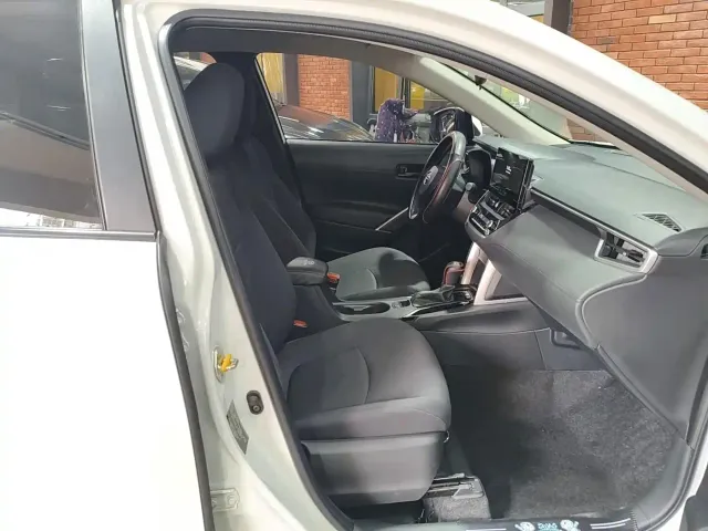 Toyota Corolla Cross — Фото автомобиля 10