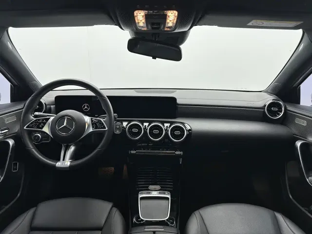 Mercedes-Benz A-Class — Фото автомобиля 7