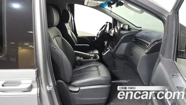 Hyundai Staria — Фото автомобиля 17