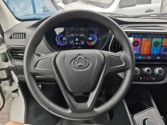 Changan Ruixing EM80 — Фото автомобиля 10