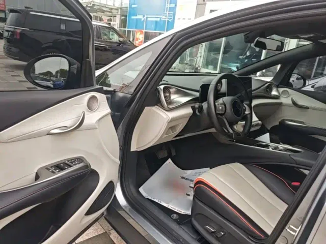 BYD Dolphin — Фото автомобиля 15