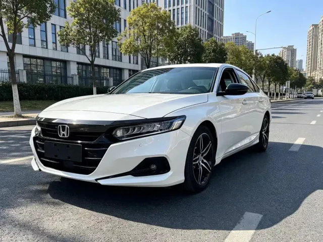 Фотография автомобиля — Honda Accord