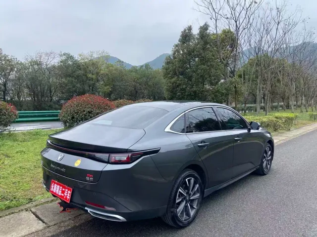 Changan Eado — Фото автомобиля 11