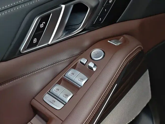 BMW X5 — Фото автомобиля 19