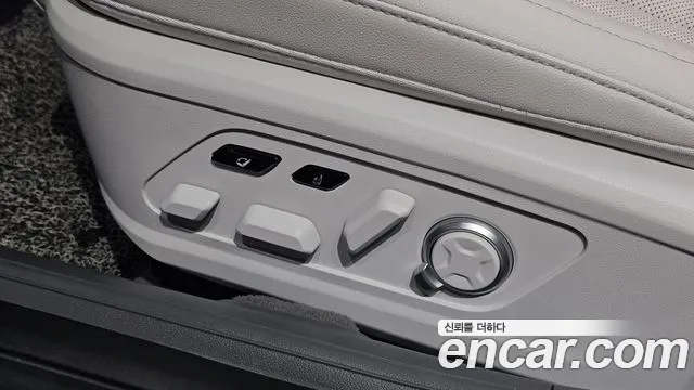Hyundai Grandeur GN7 — Фото автомобиля 29