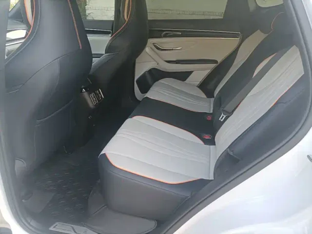 BYD Song PLUS — Фото автомобиля 16