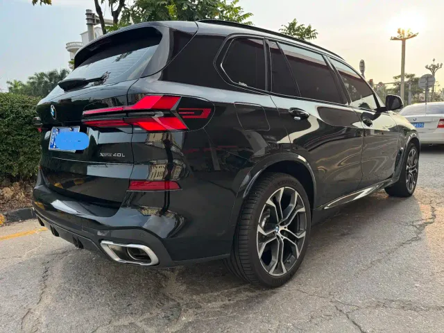 BMW X5 — Фото автомобиля 3