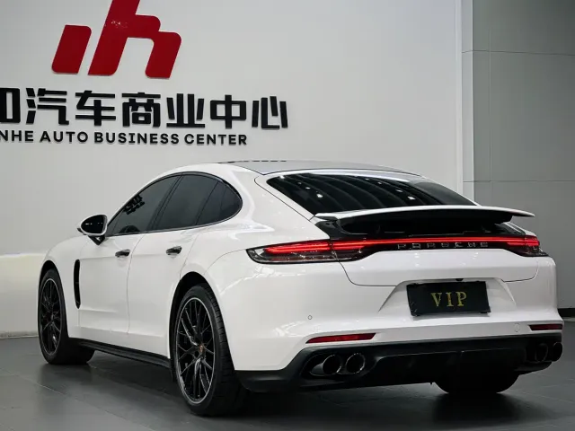 Porsche Panamera — Фото автомобиля 4