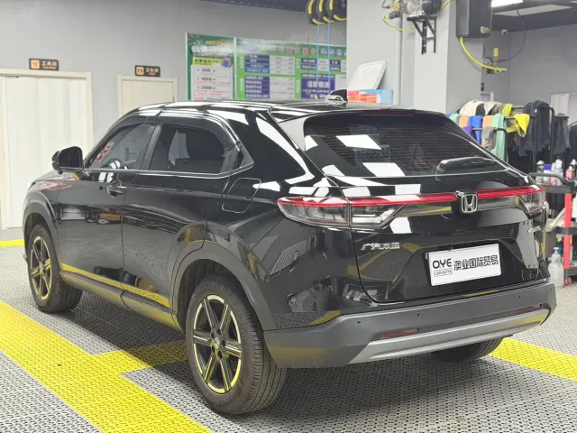 Honda Vezel — Фото автомобиля 4