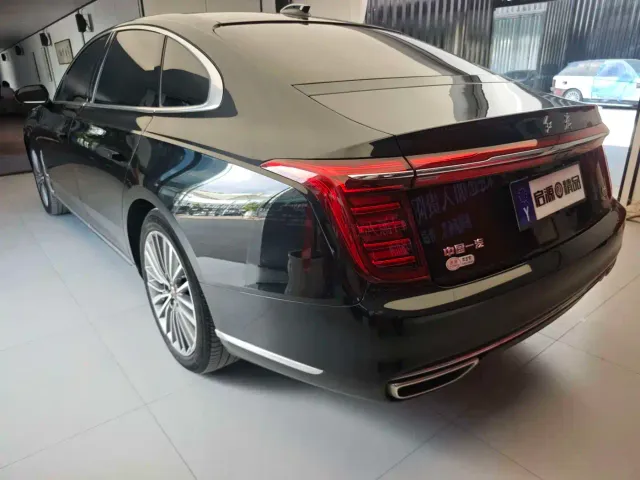Hongqi H9 — Фото автомобиля 12