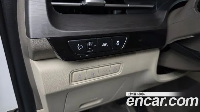 Kia Carnival 4th Gen — Фото автомобиля 18