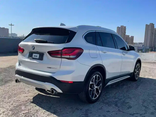 BMW X1 — Фото автомобиля 9