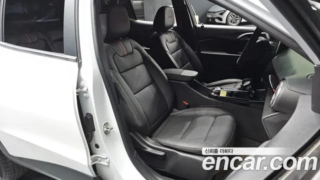 ChevroletGMDaewoo Trax Trax Кроссовер — Фото автомобиля 24