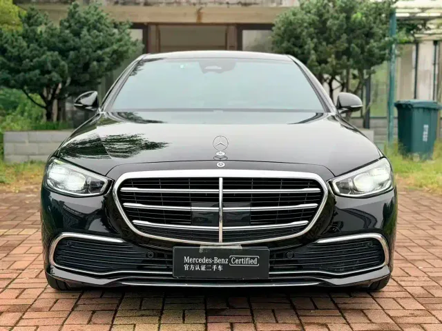 Mercedes-Benz S-Class — Фото автомобиля 2