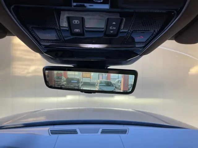 Land Rover Range Rover — Фото автомобиля 17