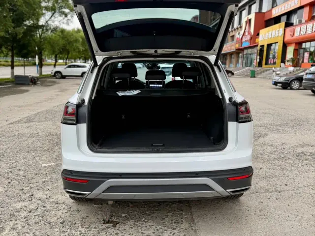 Volkswagen Tayron — Фото автомобиля 14