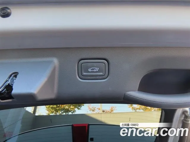 Hyundai Kona — Фото автомобиля 6