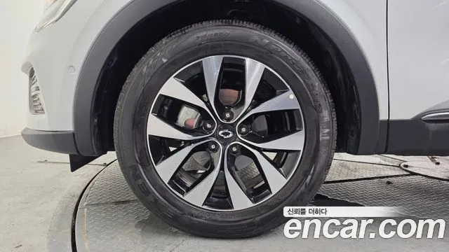 Renault-KoreaSamsung XM3 — Фото автомобиля 5