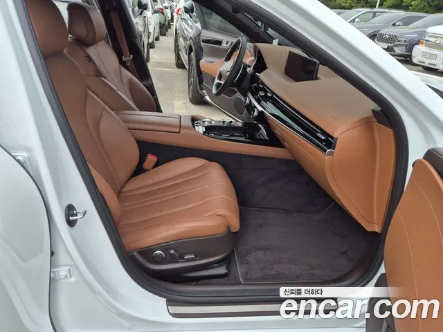 Genesis G80 Бензин 2.5 турбо AWD — Фото автомобиля 10
