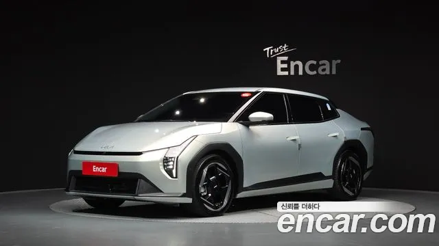 Фотография автомобиля — Kia EV4