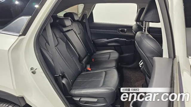 Kia Sorento Sorento 4-е поколение Дизель 2.2 2WD — Фото автомобиля 23