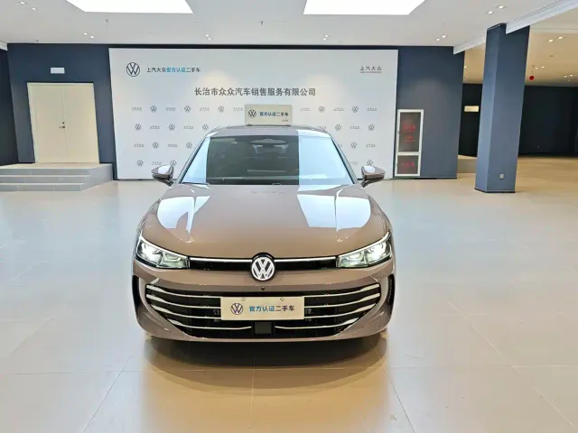 Volkswagen Passat — Фото автомобиля 2