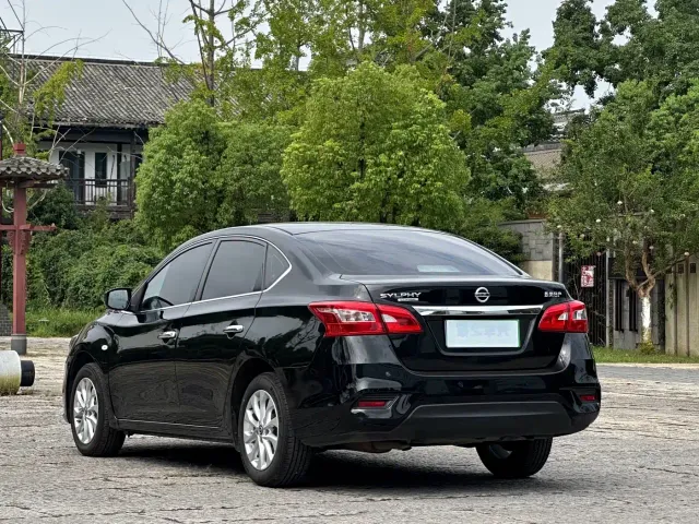 Nissan Sylphy — Фото автомобиля 6
