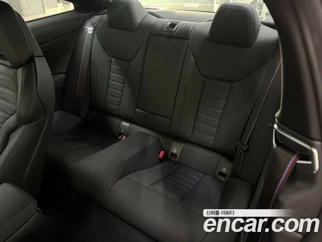 BMW 4 Series G22 — Фото автомобиля 12
