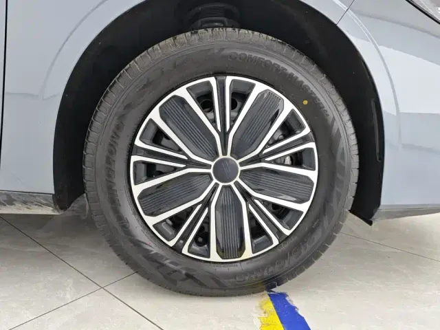 Geely Galaxy Stellar 6 — Фото автомобиля 6