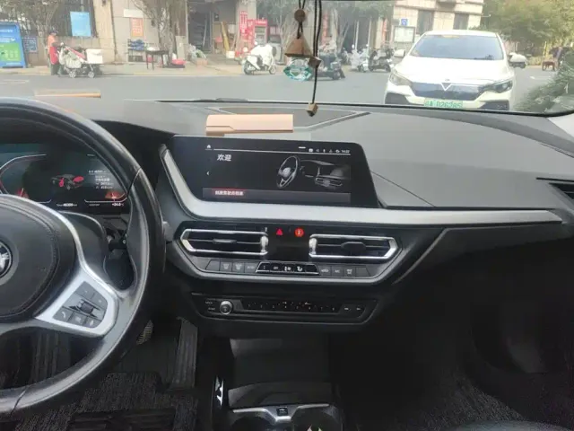 BMW 2 Series — Фото автомобиля 13