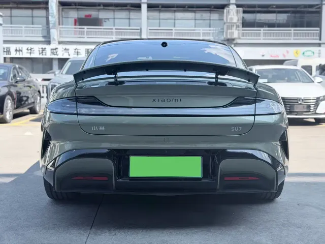 Xiaomi SU7 — Фото автомобиля 5