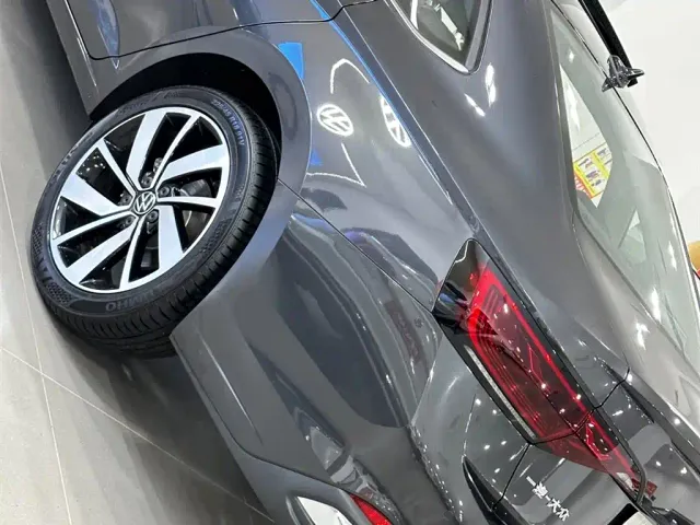 Volkswagen Sagitar — Фото автомобиля 24