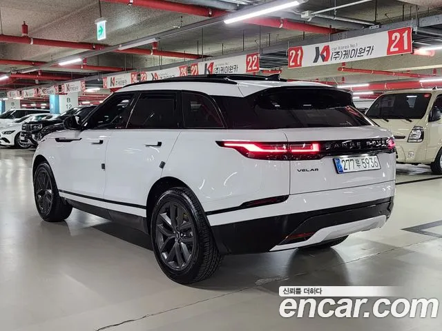 Land Rover Range Rover Velar — Фото автомобиля 2