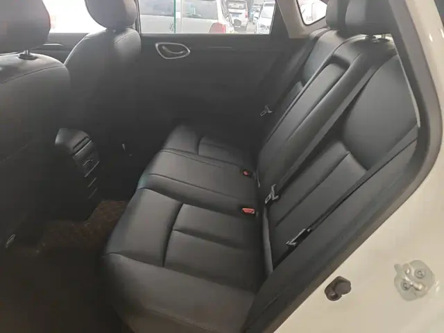 Nissan Sylphy — Фото автомобиля 16