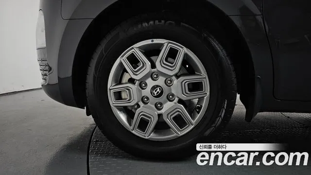 Hyundai Staria Staria — Фото автомобиля 5
