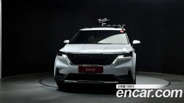 Kia Canival Carnival 4 поколение Дизель 7 мест Signature — Фото автомобиля 3