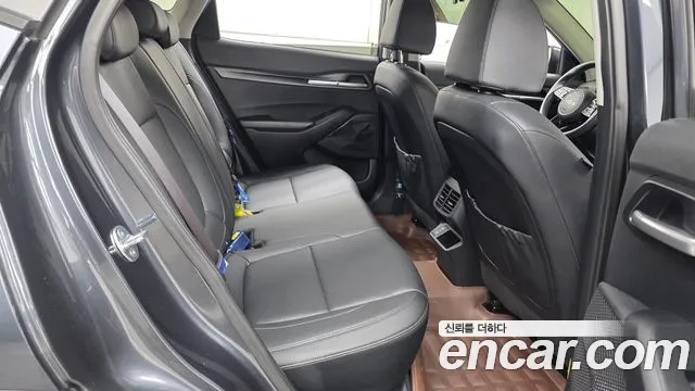 Kia Seltos Бензин 1.6 турбо 2WD — Фото автомобиля 11